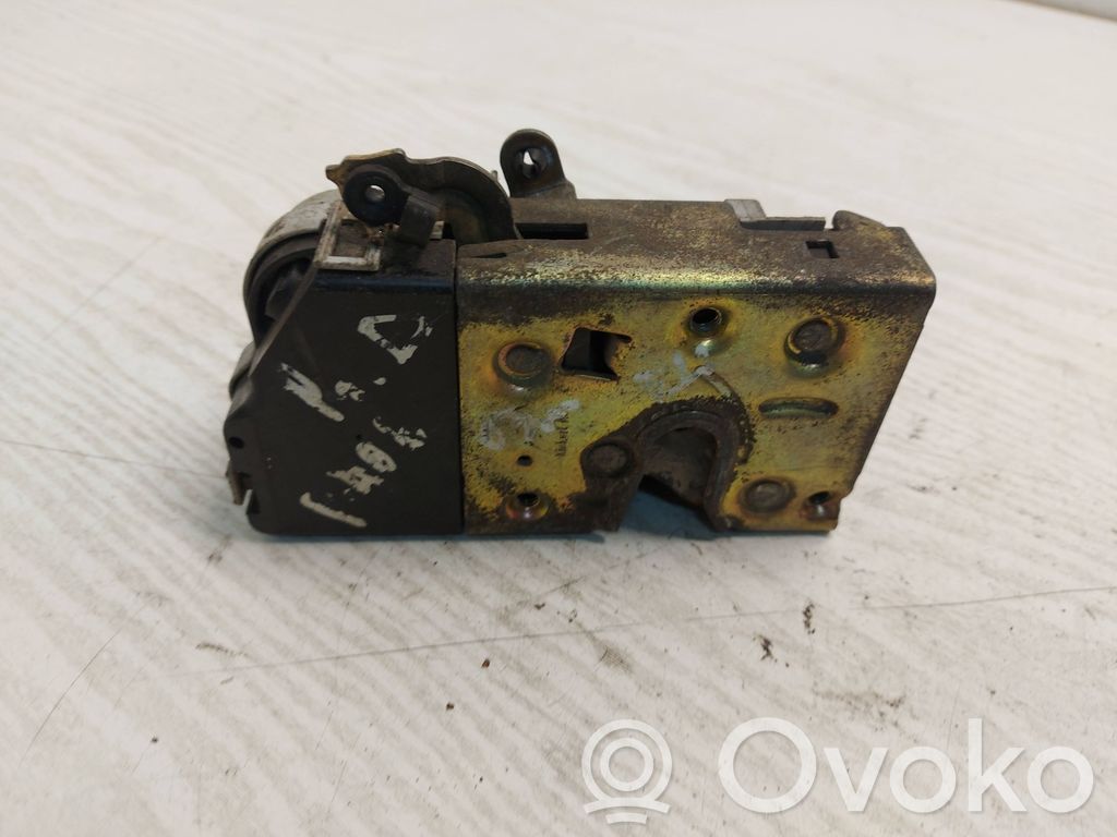 Etuoven lukko