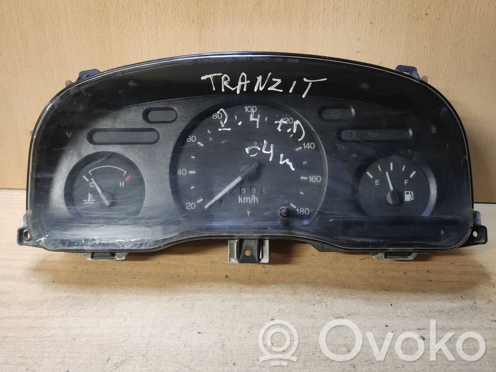 Speedometer (instrument cluster)   YC1F10C956F