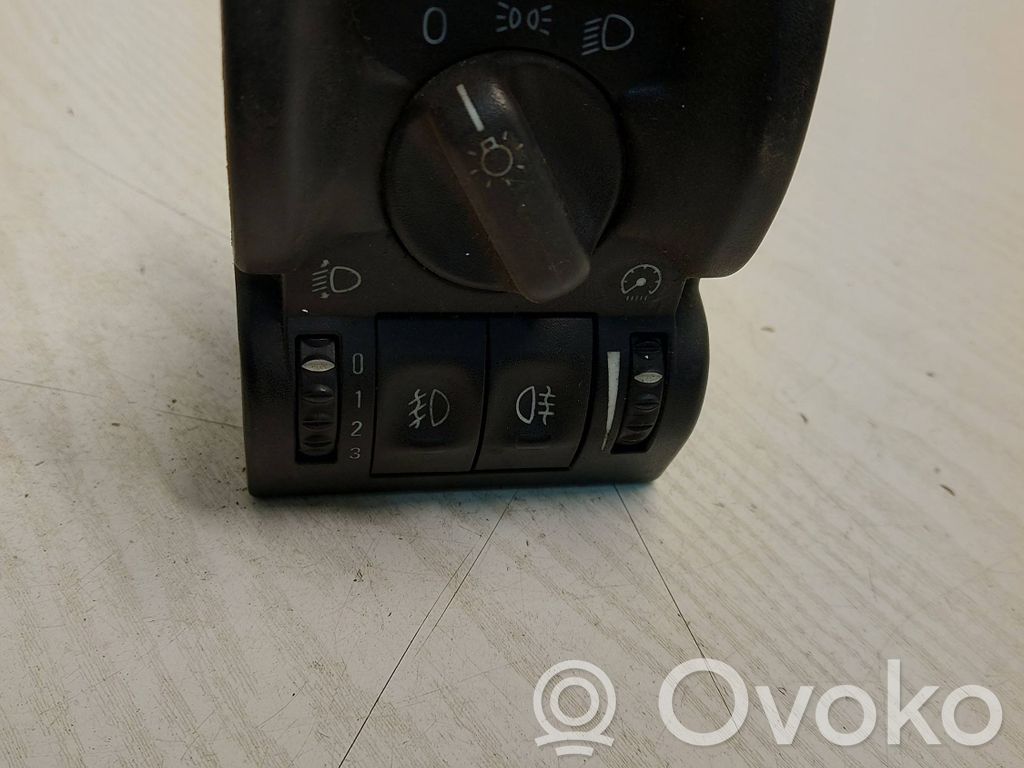 Opel Vectra B Light switch 