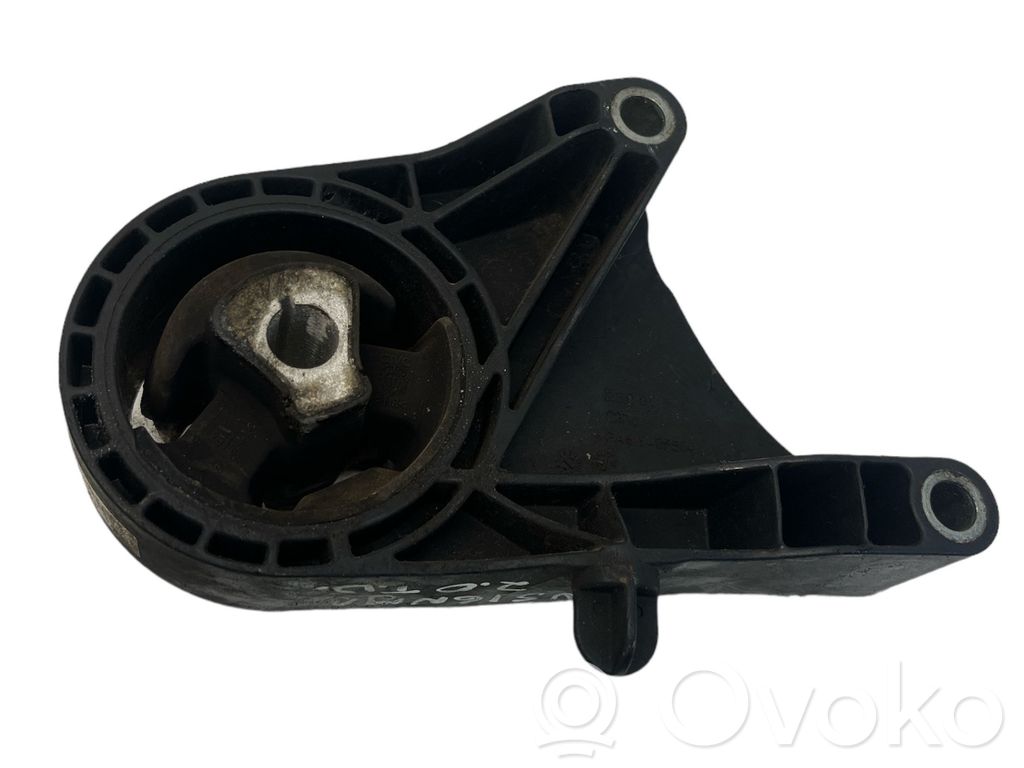 Engine mount bracket   13227767
