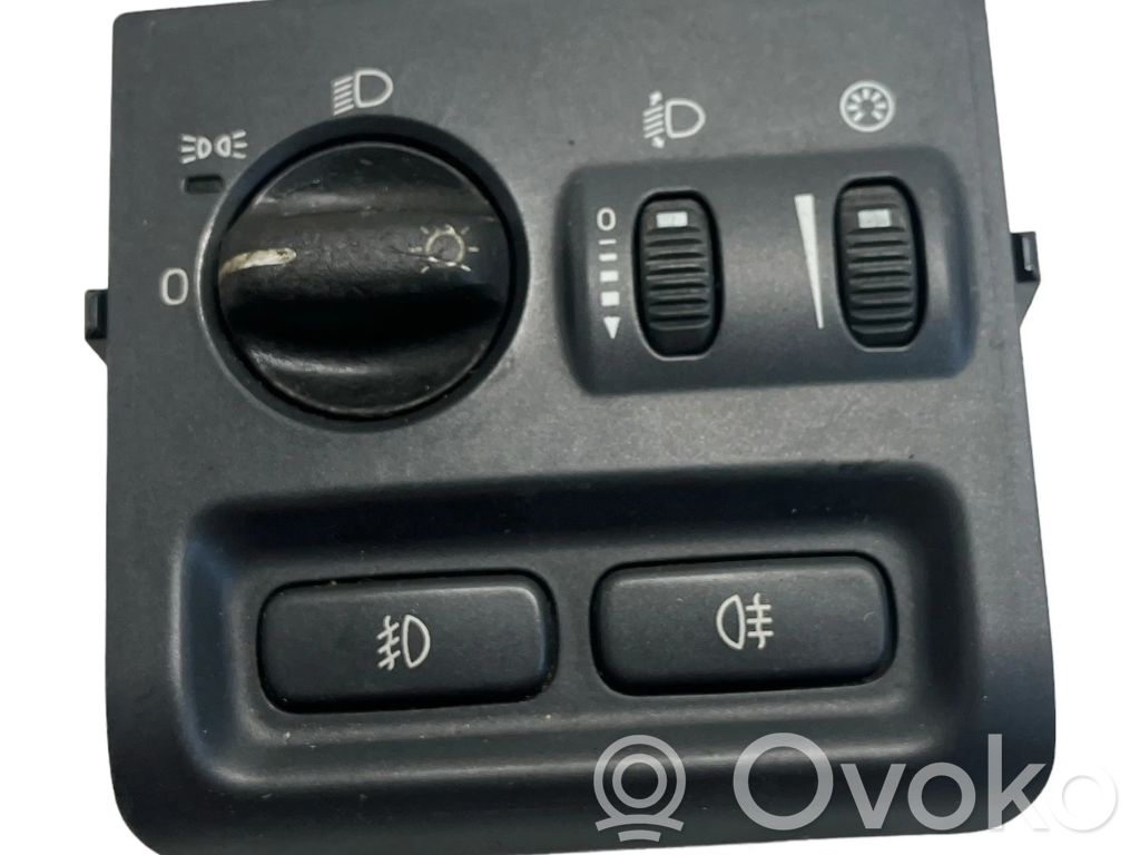 Volvo S40, V40 Šviesų jungtukas 