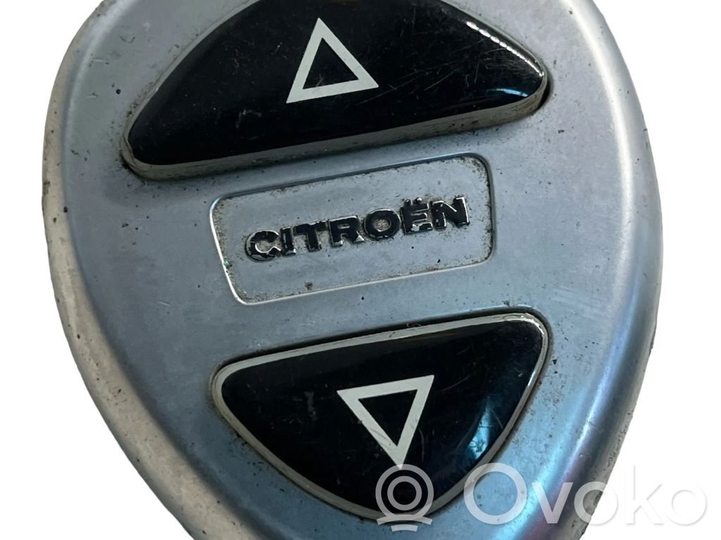Citroen C5 Suspension ride height/mode switch 