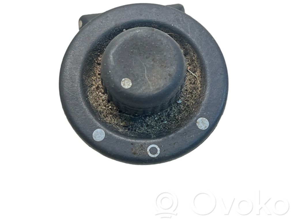 Renault Scenic I Wing mirror switch 