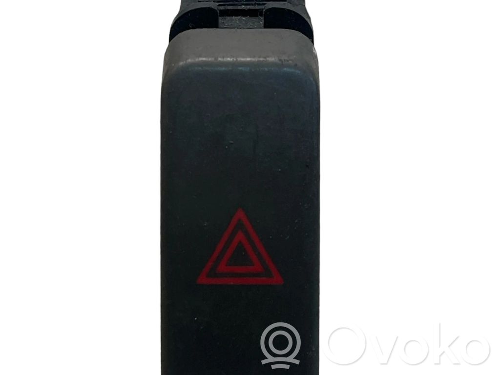 Botón interruptor de luz de peligro   03190030,B25D664H004