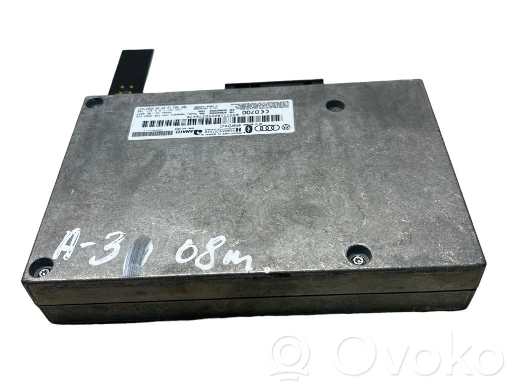Audi A3 S3 A3 Sportback 8P Bluetooth control unit module 