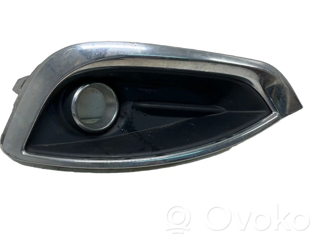 Etusumuvalon ritilä   68229007AA,65620K,T4995,1168P