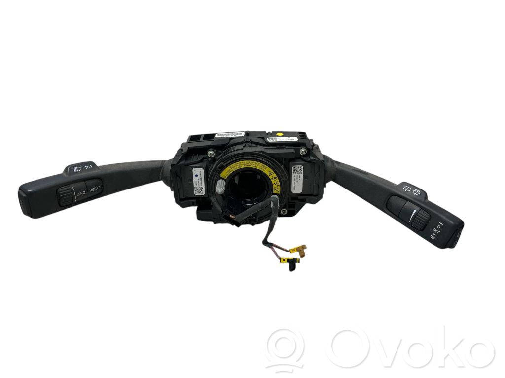 Volvo V70 Wiper turn signal indicator stalk/switch 