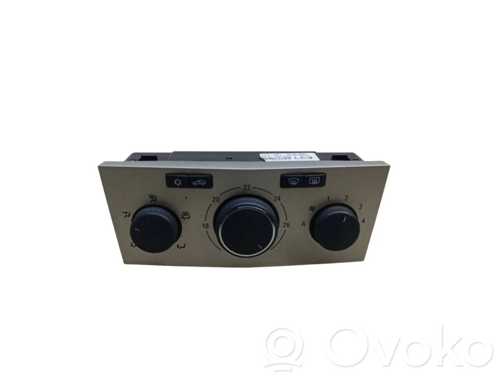Opel Astra H Climate control unit 