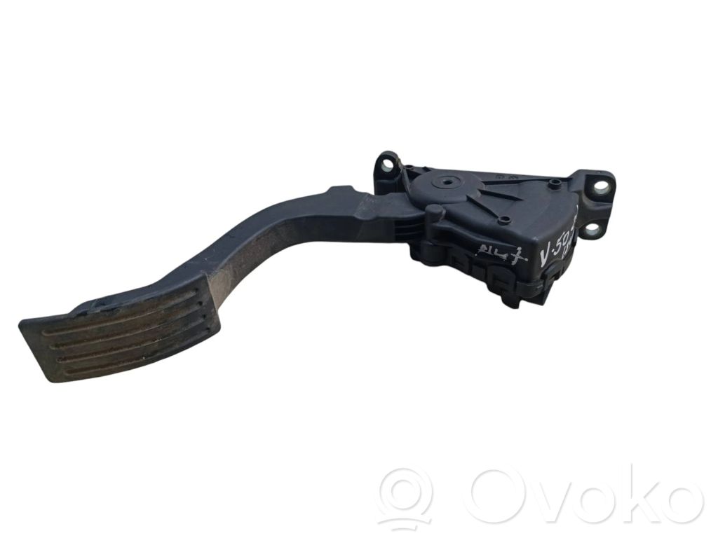 Volvo V50 Accelerator throttle pedal 