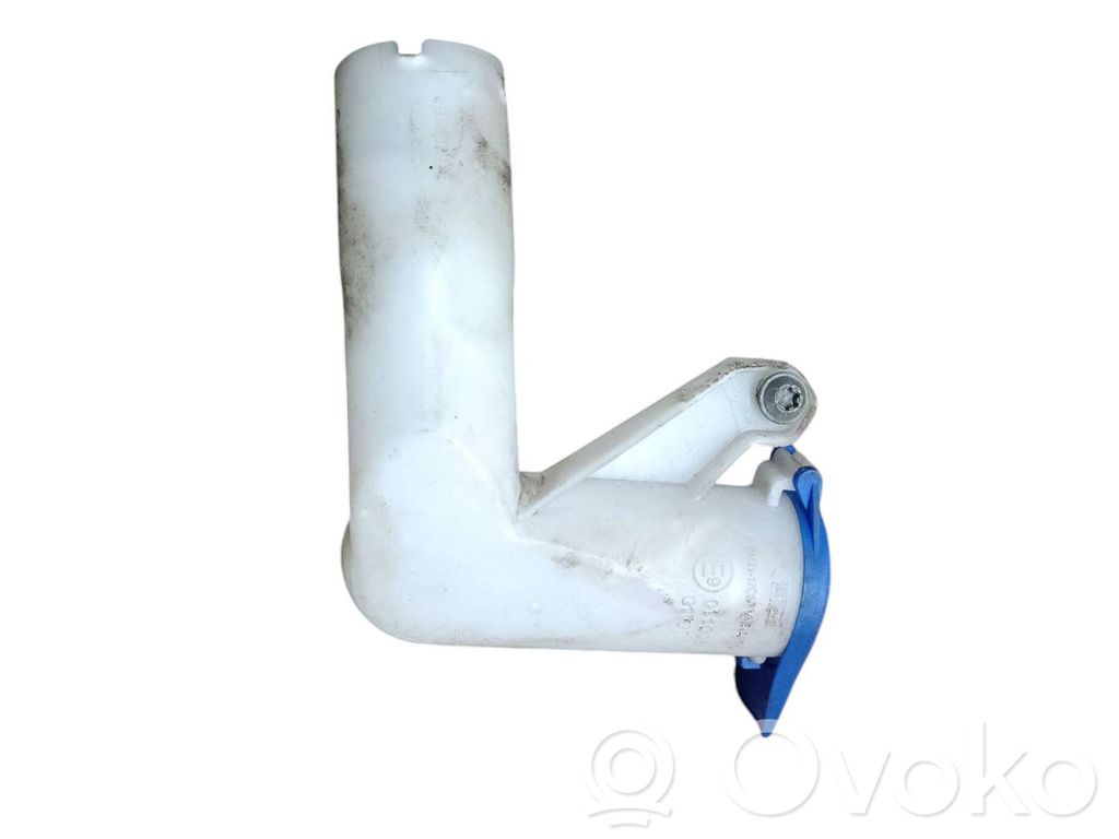 Ford Mondeo MK IV Window washer liquid tank fill tube 