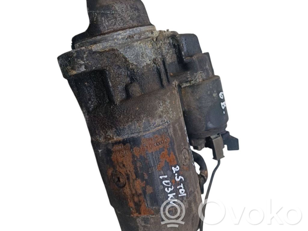 Audi A6 S6 C4 4A Starteris 