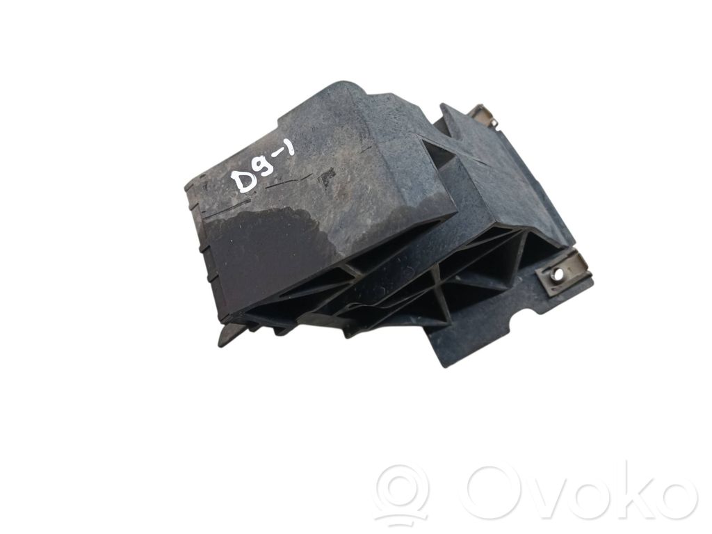 Peugeot 508 Front bumper mounting bracket 