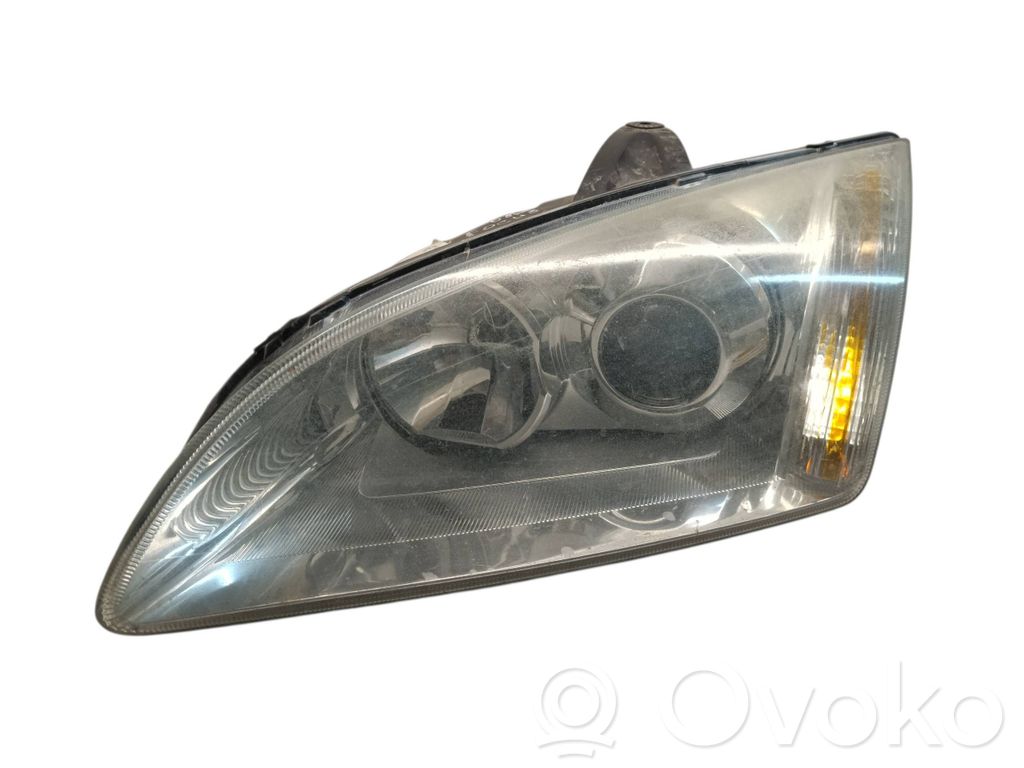 Ford Focus Headlight/headlamp 