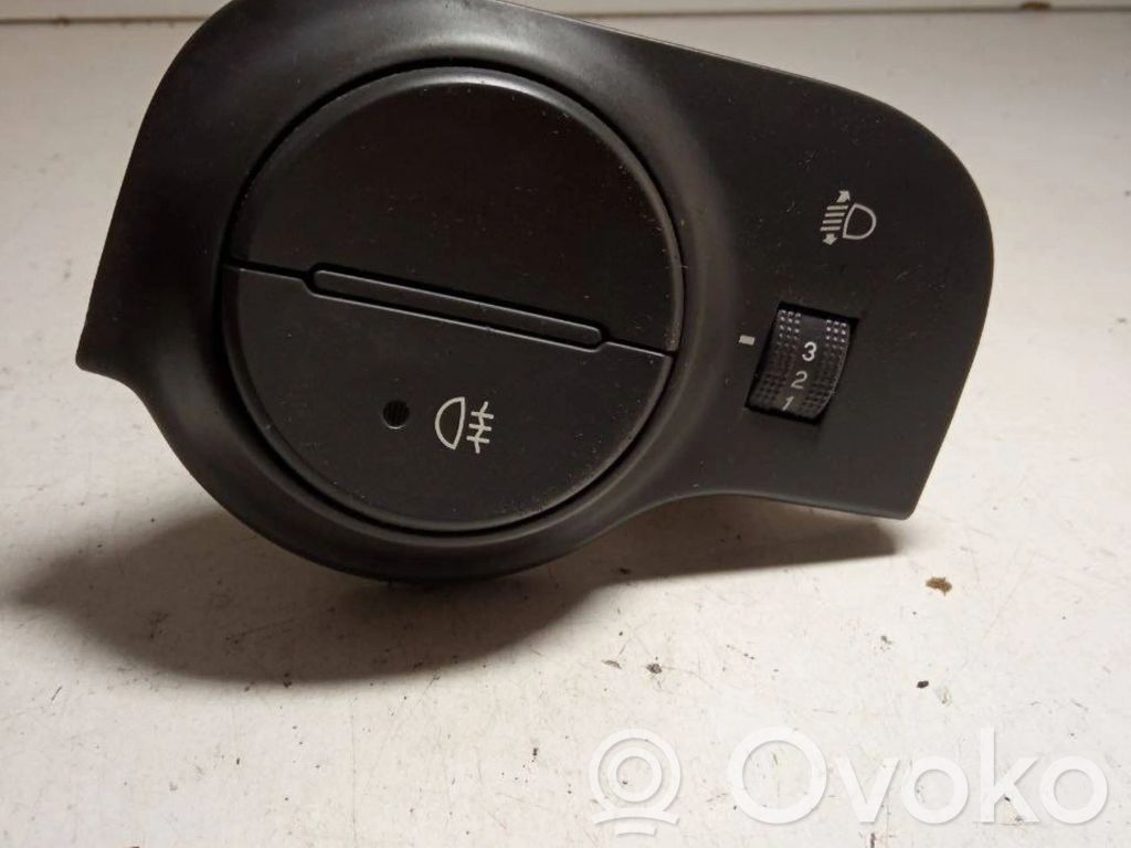 KIA Rio Light switch 
