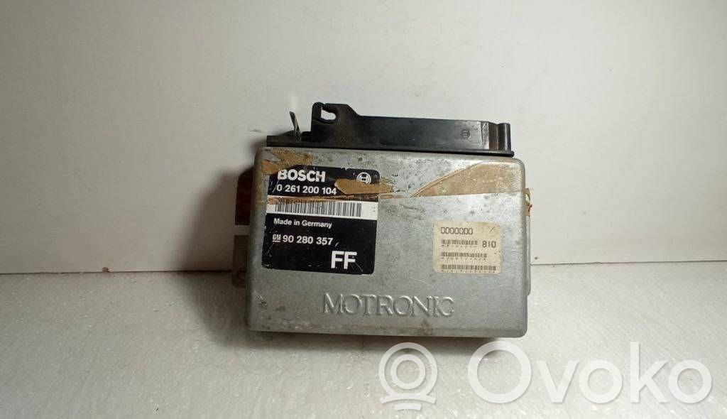 Opel Omega B1 Engine control unit/module 