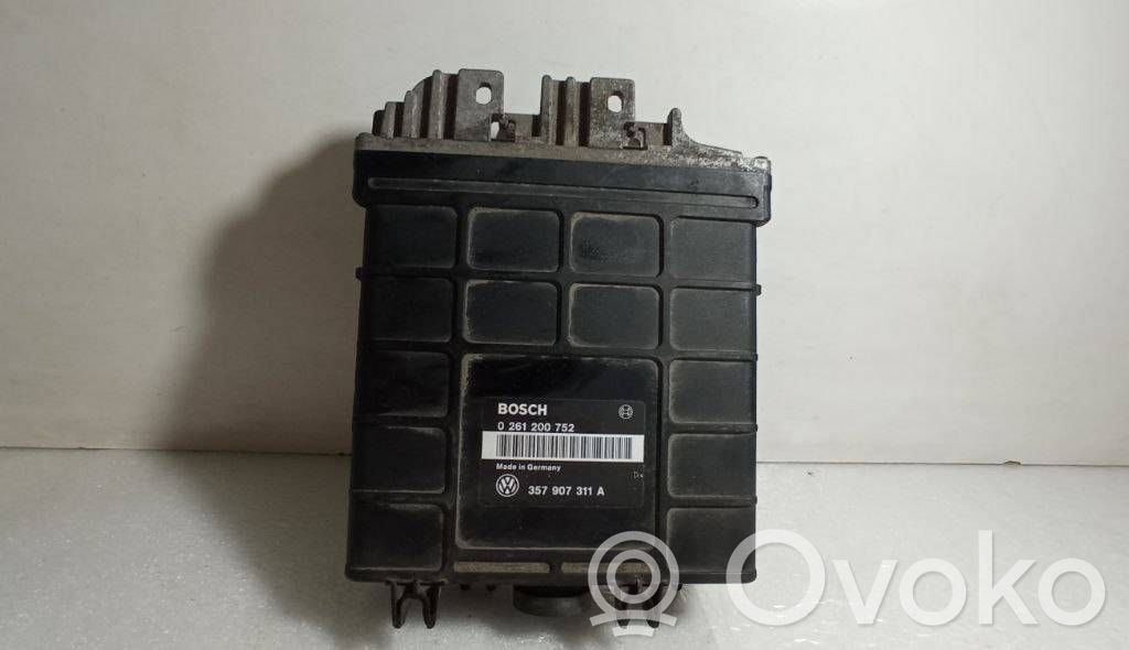 Engine control unit/module   0261200752,357907311A