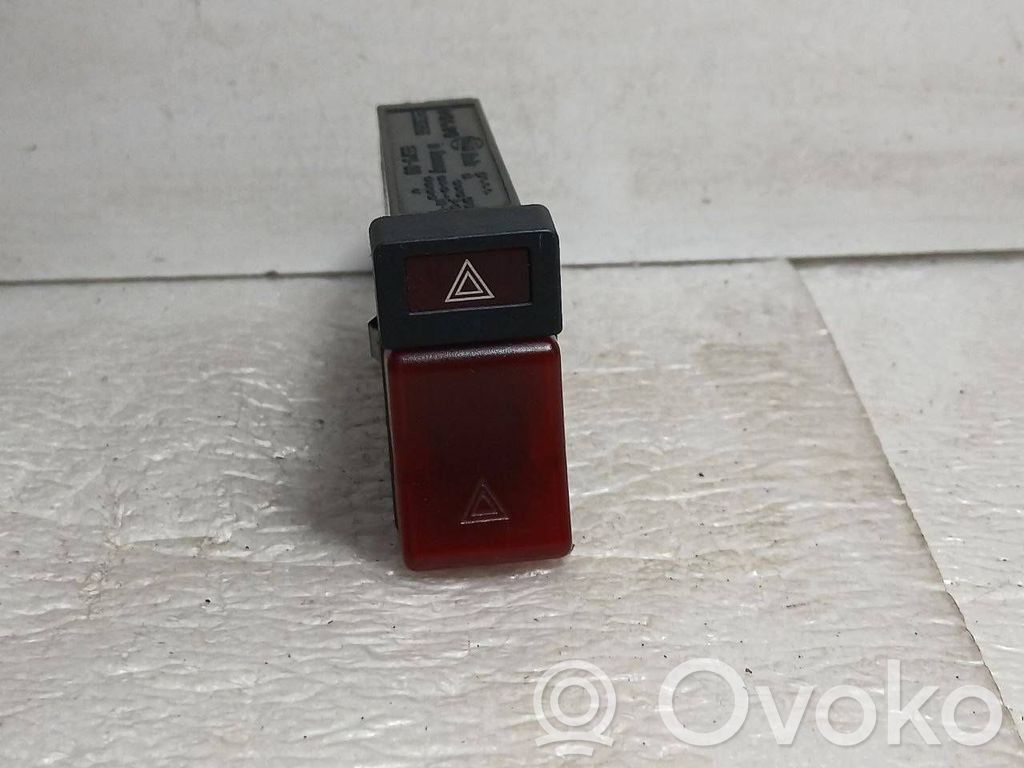 Volvo 850 Hazard light switch 