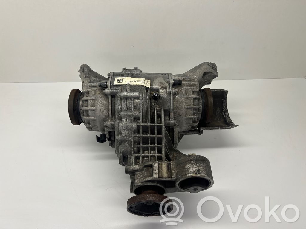 Audi A4 S4 B9 Galinis reduktorius 