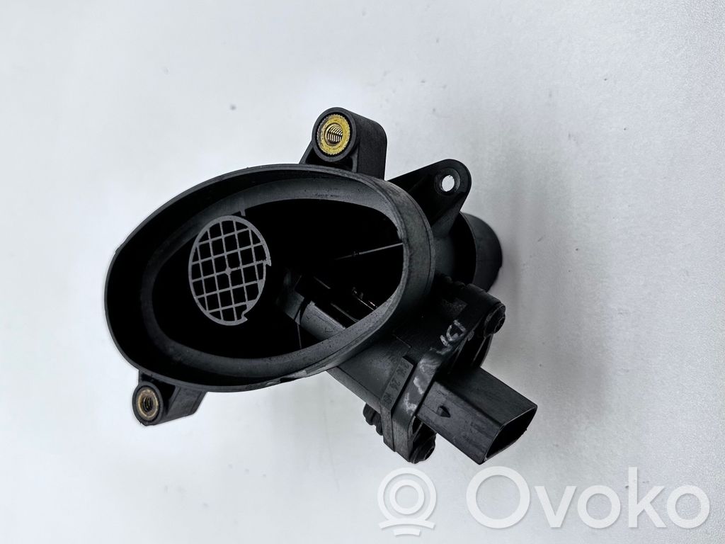 BMW 5 E39 Mass air flow meter 