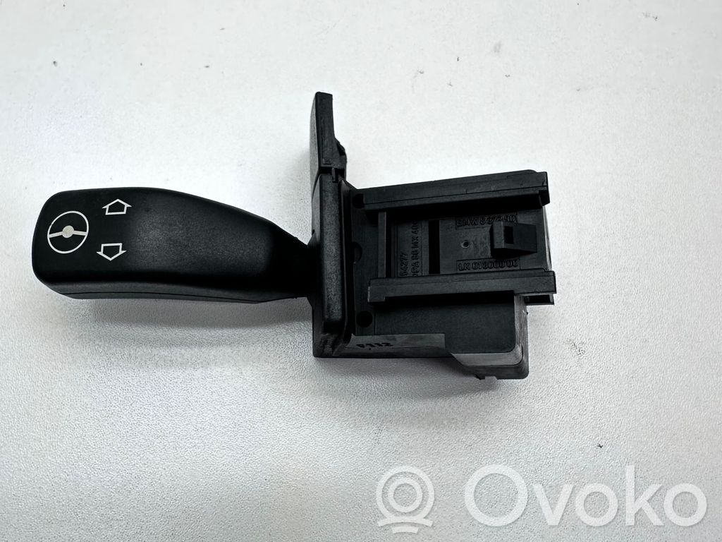 BMW 5 E39 Steering wheel adjustment switch 