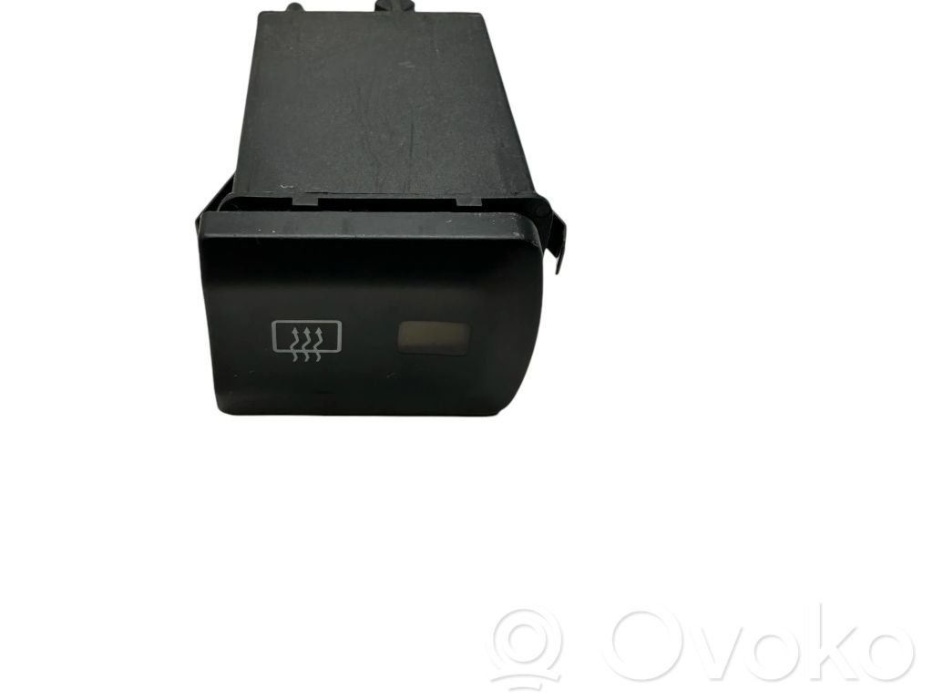 Audi A3 S3 8L Windscreen/window heater switch 