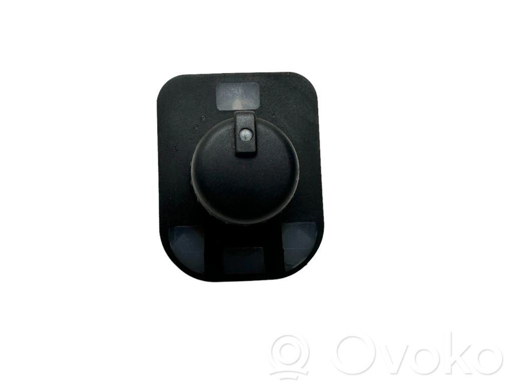 Audi A4 S4 B7 8E 8H Wing mirror switch 
