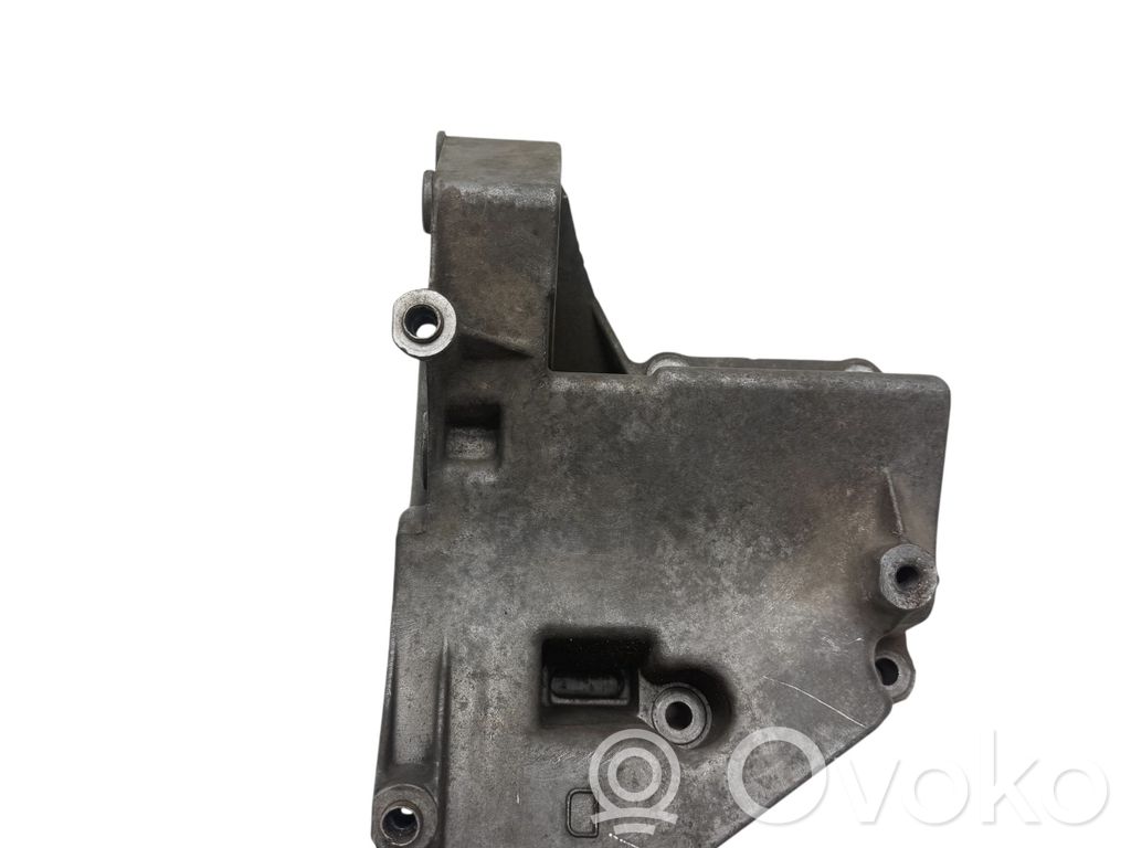 BMW 5 E39 A/C compressor mount bracket 