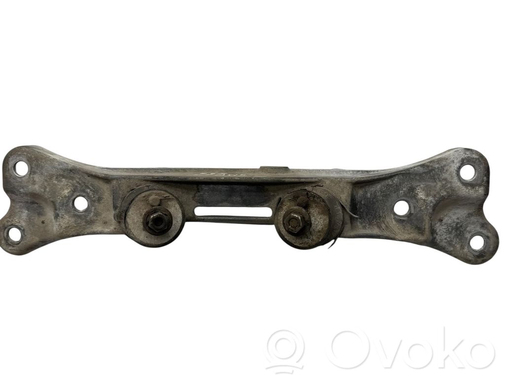 BMW 5 E39 Gearbox mounting bracket 