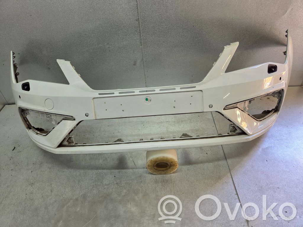 Front bumper   5F0807217,5F0807217