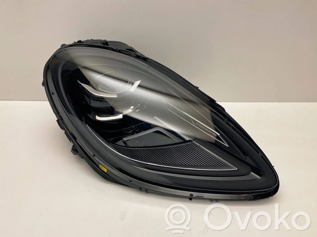 Porsche Macan (95B) Headlight/headlamp 