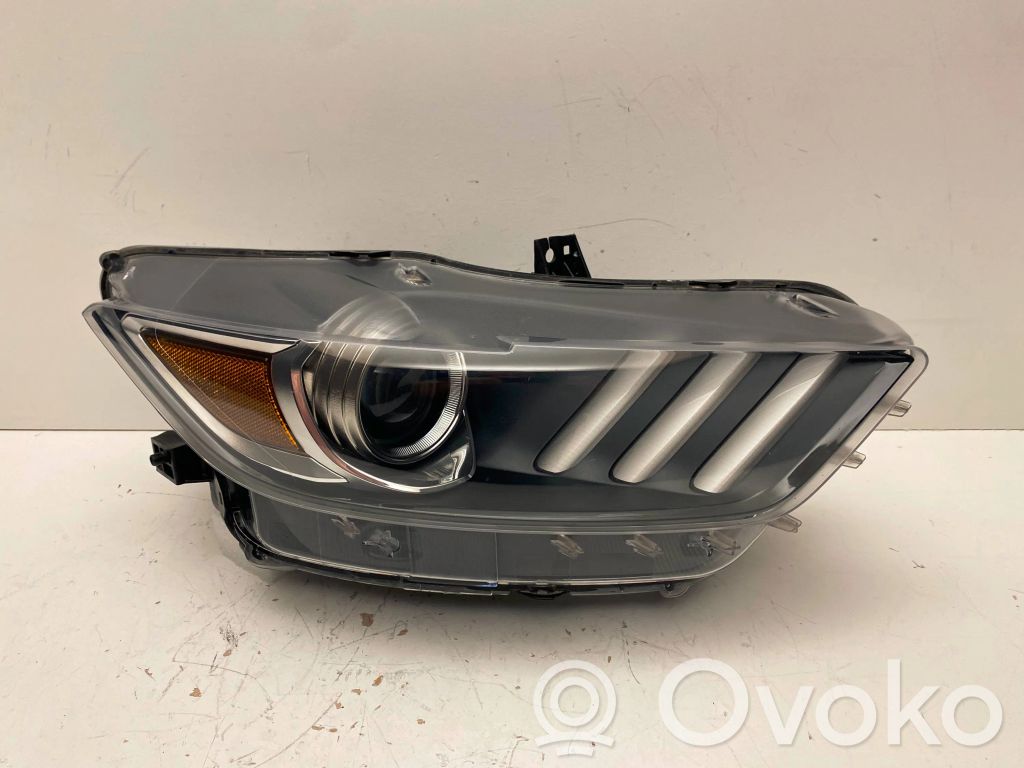 Ford Mustang VI Scheinwerfer 