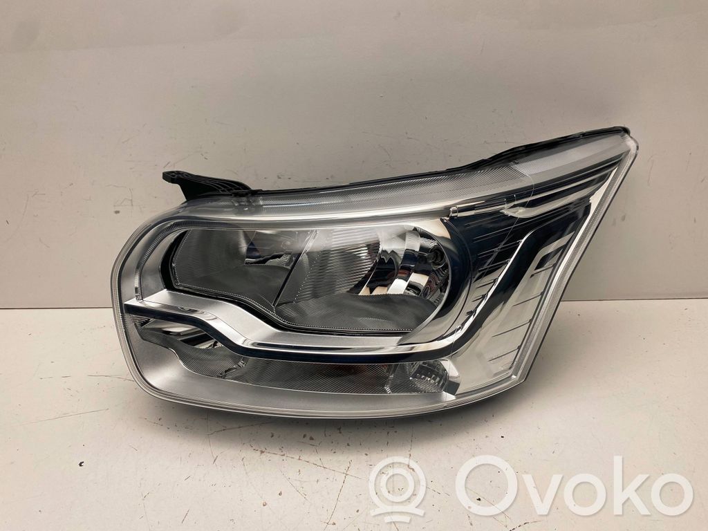 Ford Transit VII Headlight/headlamp 