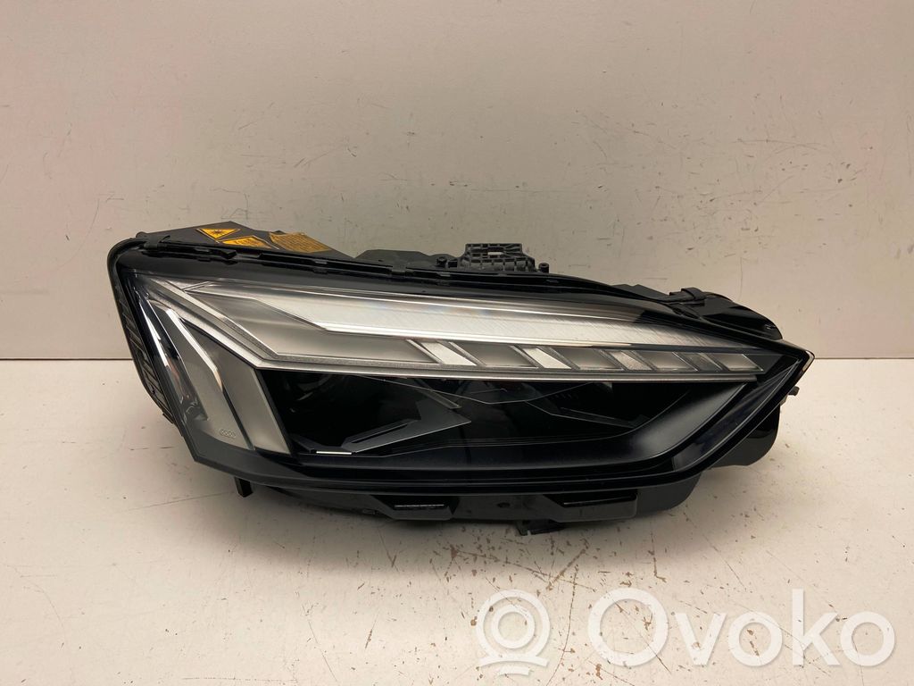Audi A5 Headlight/headlamp 