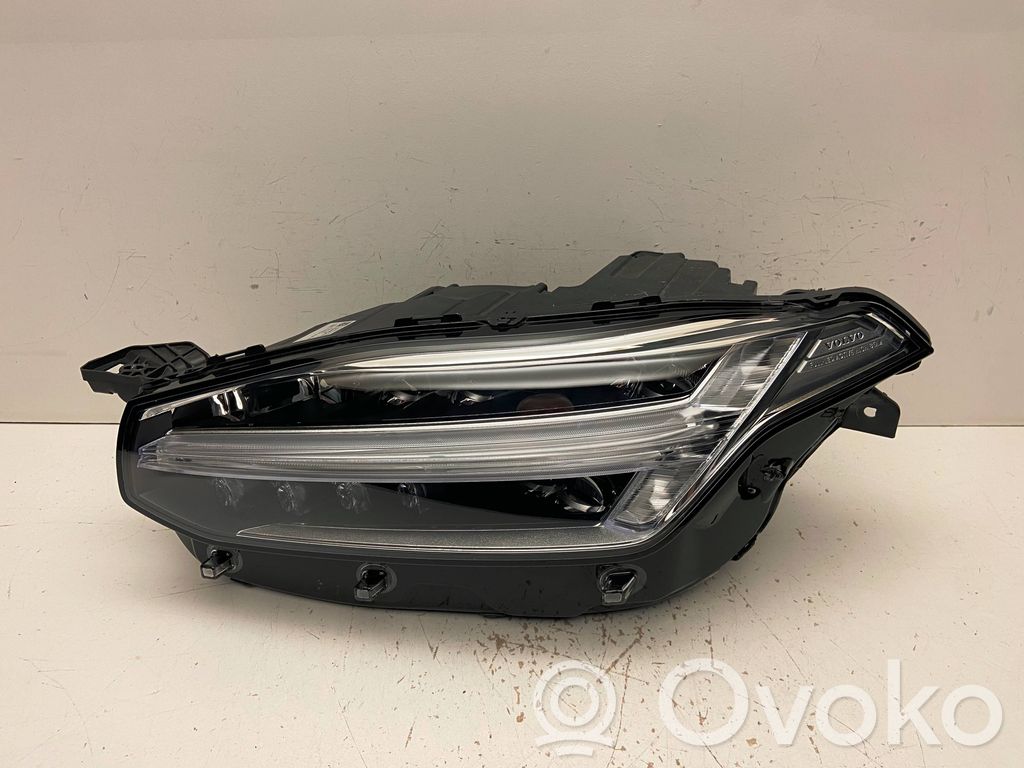Lampa przednia   32404715,2310199428