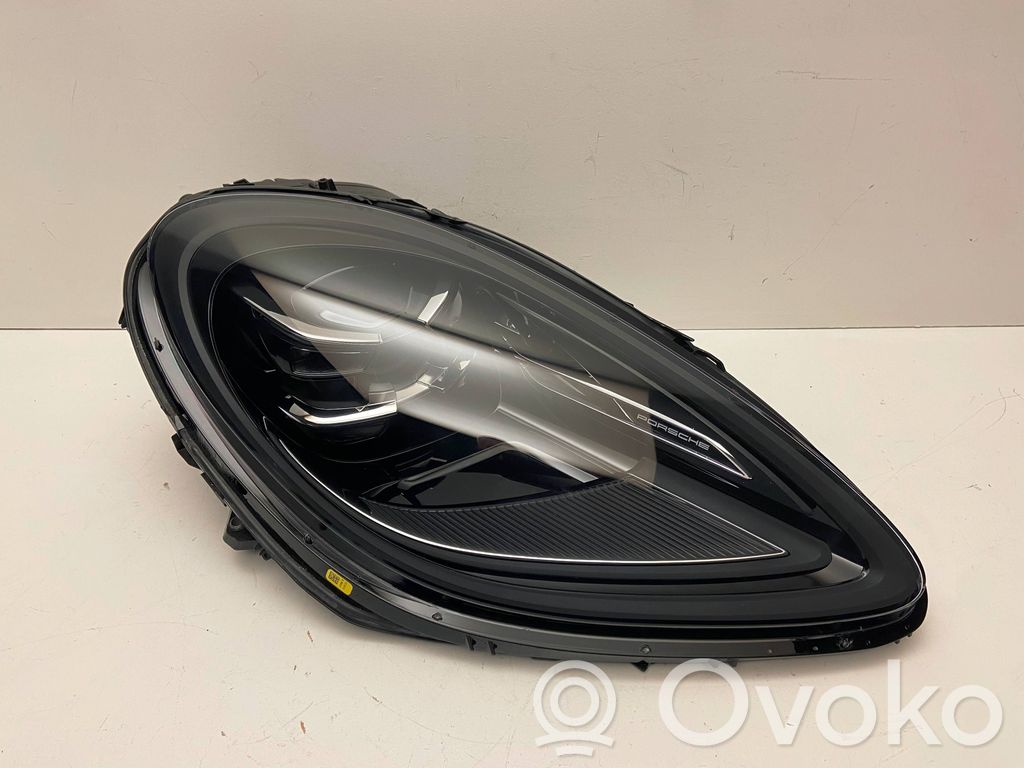 Porsche Macan (95B) Headlight/headlamp 