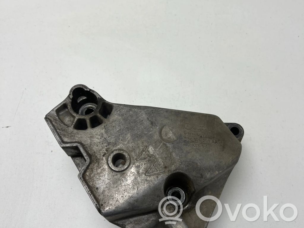 Chrysler Voyager Engine mount bracket 