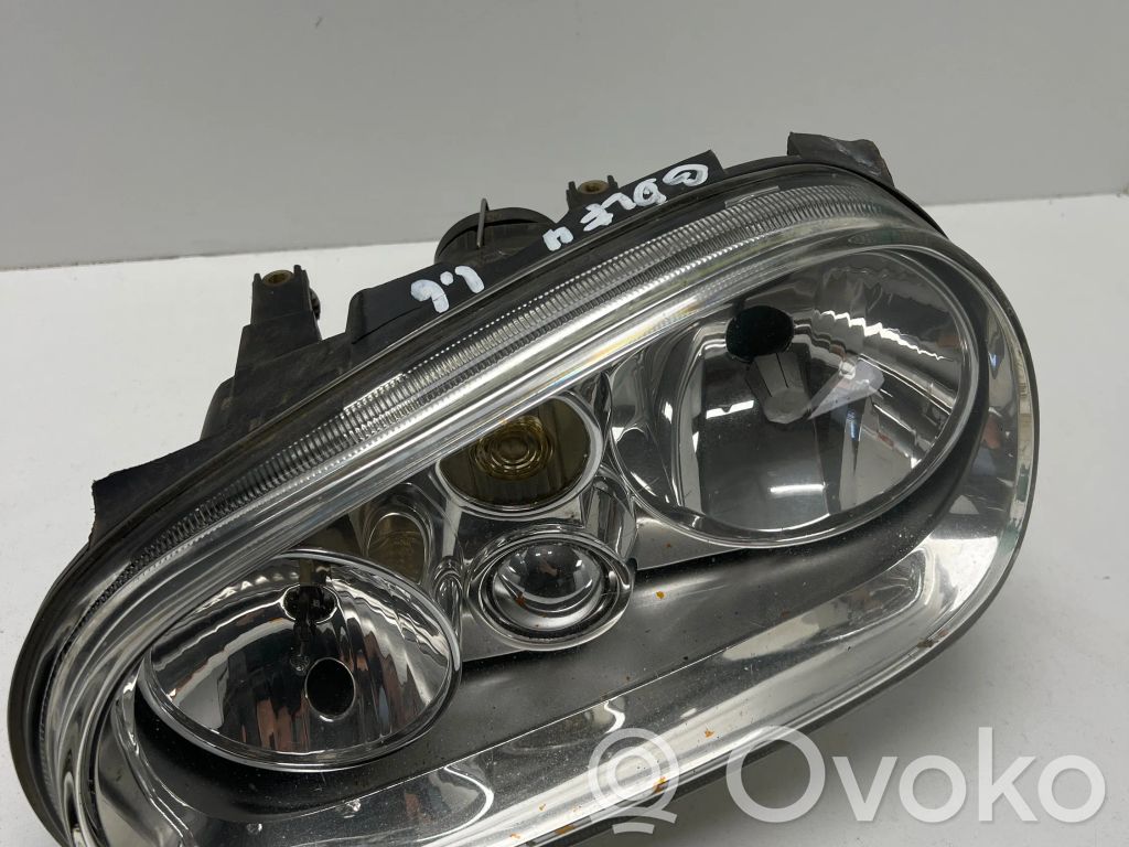 Volkswagen Golf IV Headlight/headlamp 