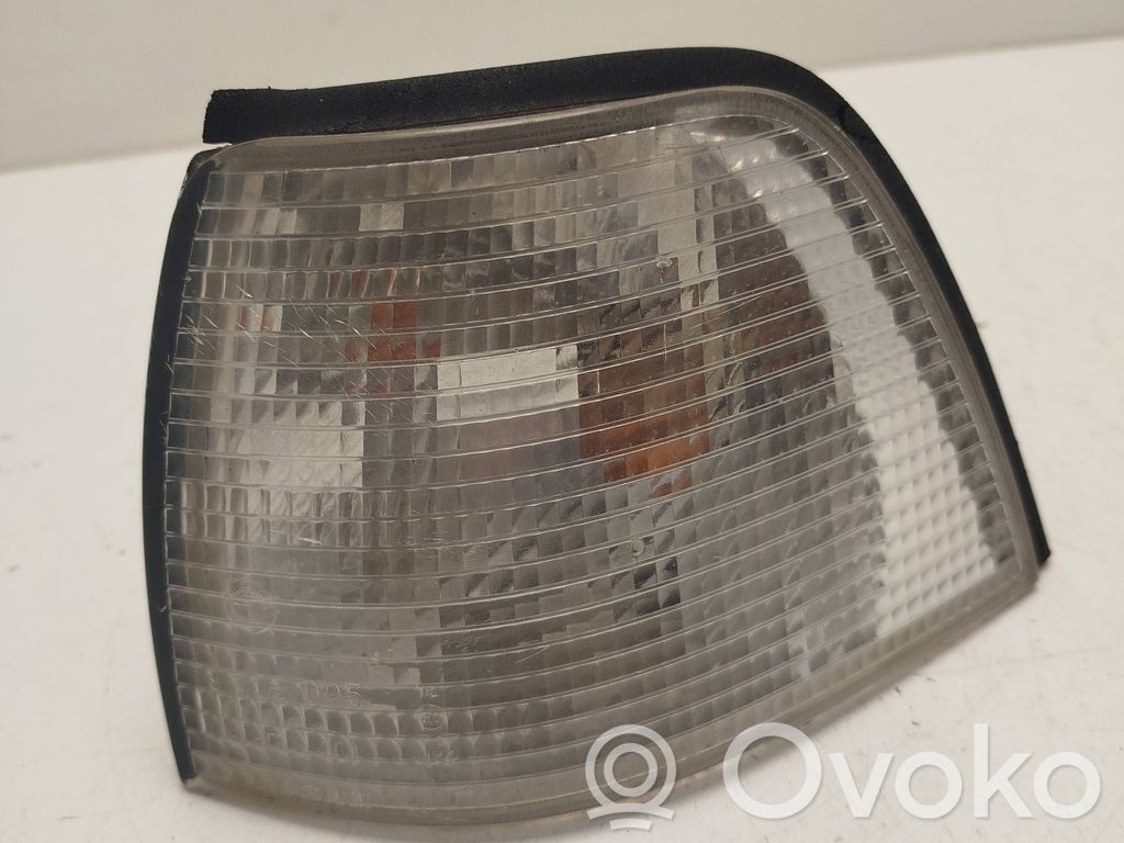 Front indicator light   9403095,155401