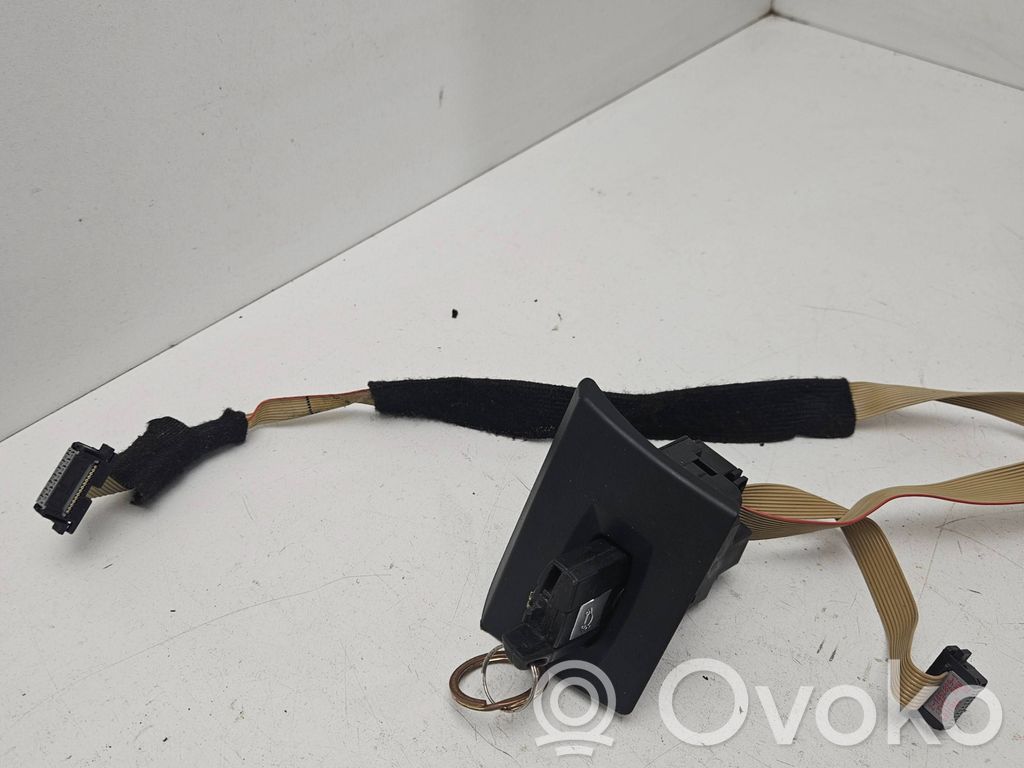 BMW 3 E90 E91 Ignition lock 