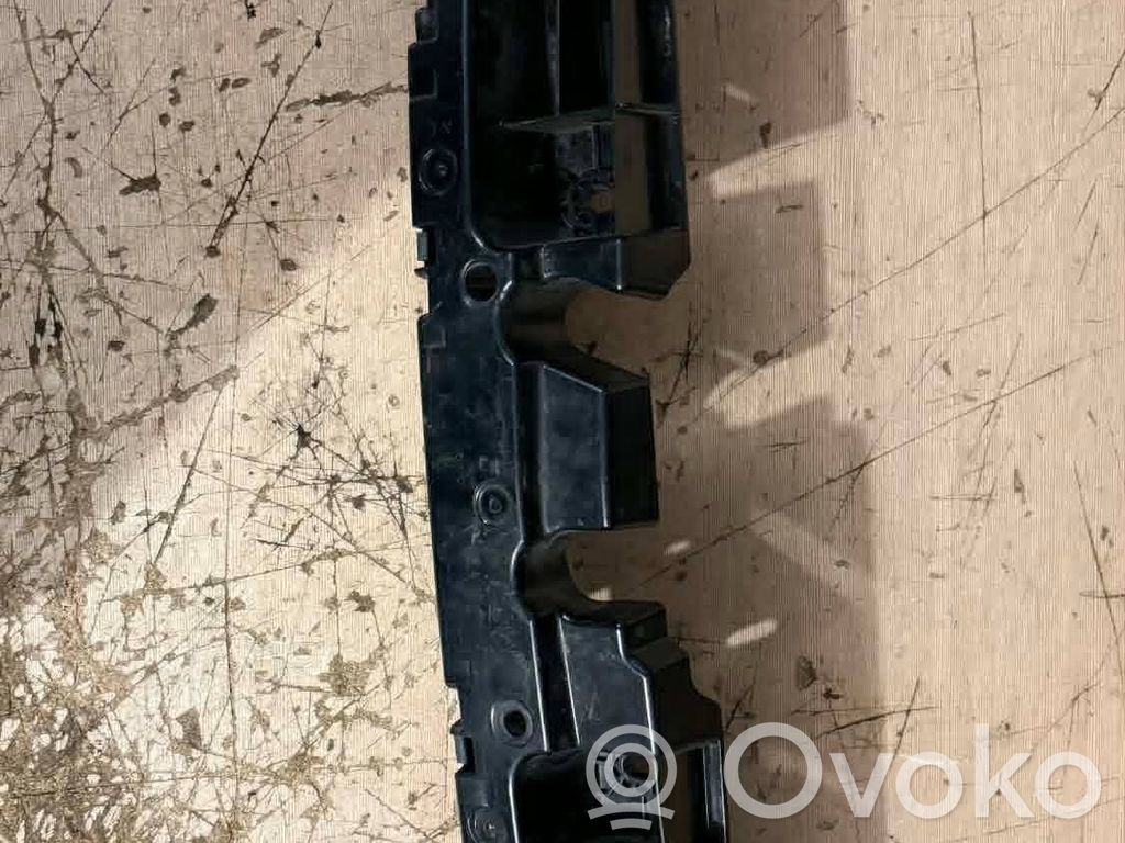 Ford Explorer VI Support de montage de pare-chocs avant 