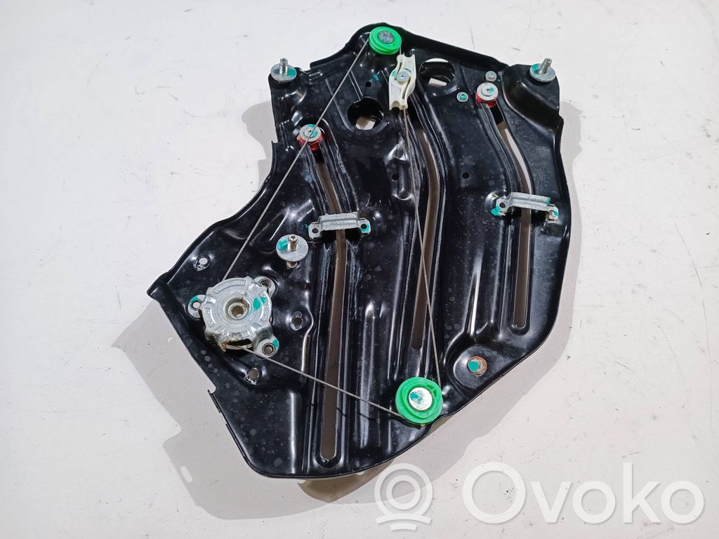 Chevrolet Camaro Rear window lifting mechanism without motor 