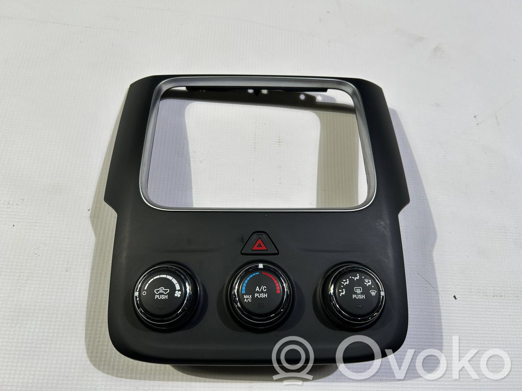 Dodge RAM Climate control unit 