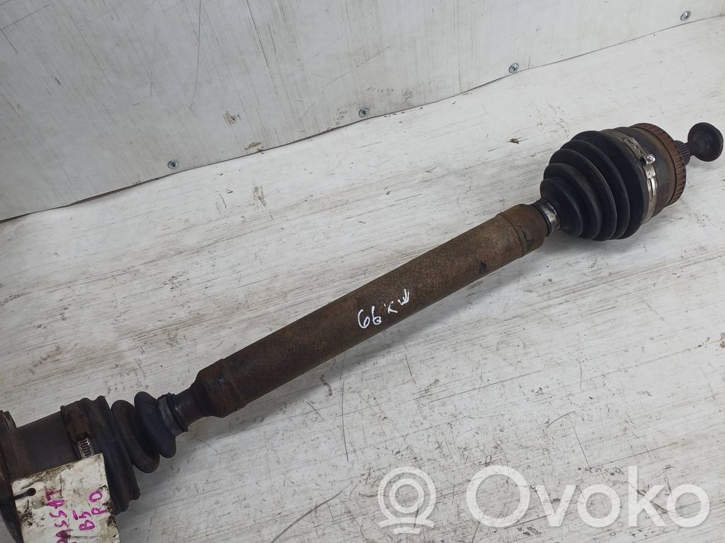 Volkswagen PASSAT B5 Eje de transmisión delantero 