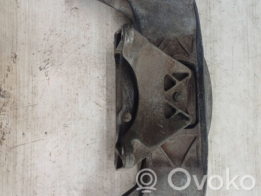 Gearbox mounting bracket   6761106,13992010