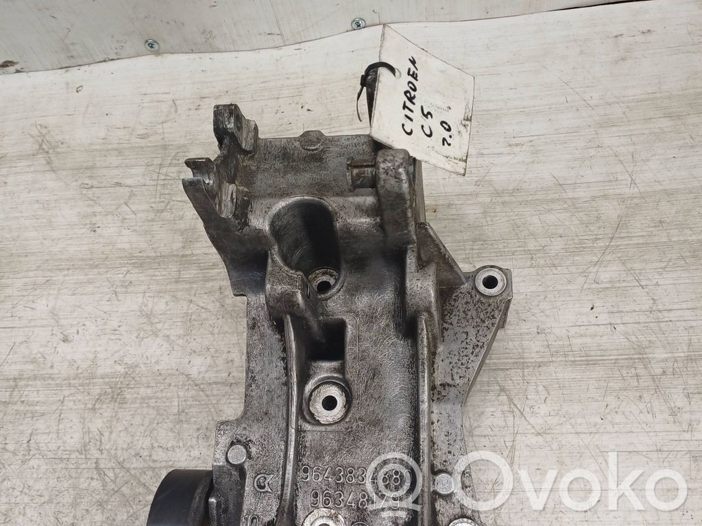 Citroen C5 Generator/alternator bracket 