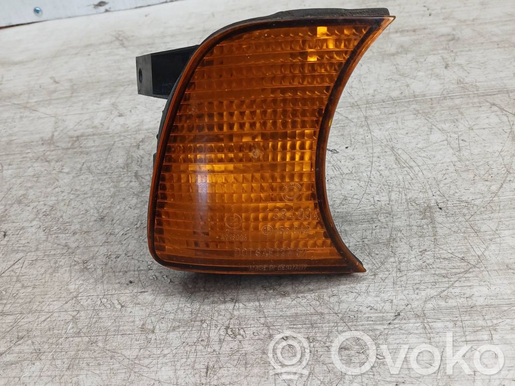 BMW 5 E34 Front indicator light 