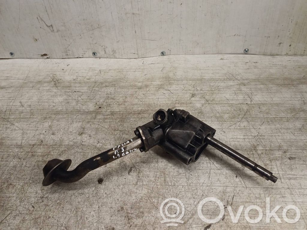 Volkswagen PASSAT B5 Bomba de aceite 