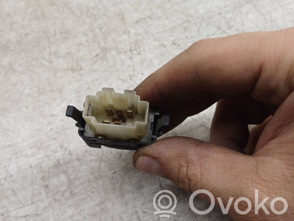 Seat Alhambra (Mk1) Electric window control switch 