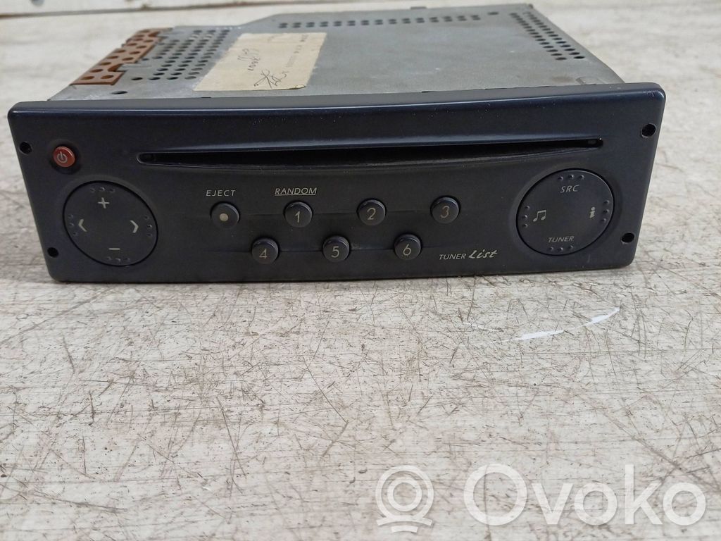 Renault Laguna II Panel / Radioodtwarzacz CD/DVD/GPS 