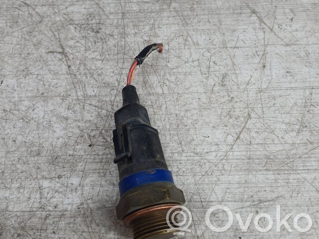 Renault Megane I Coolant temperature sensor 